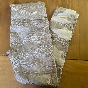 Tan camo leggings